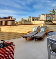 Aménager toiture-terrasse: Inspiration, matériaux & conseil prix